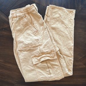 American Eagle cargo pant.